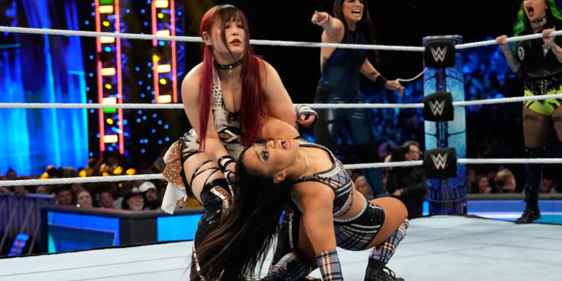 Laredoan Roxanne Perez makes WWE SmackDown debut