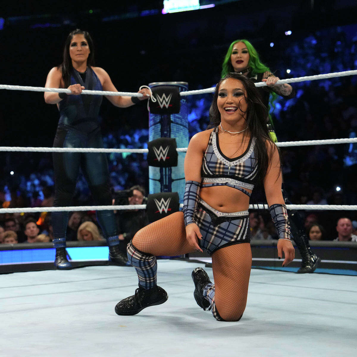 Laredos Roxanne Perez Makes Wwe Smackdown Debut 