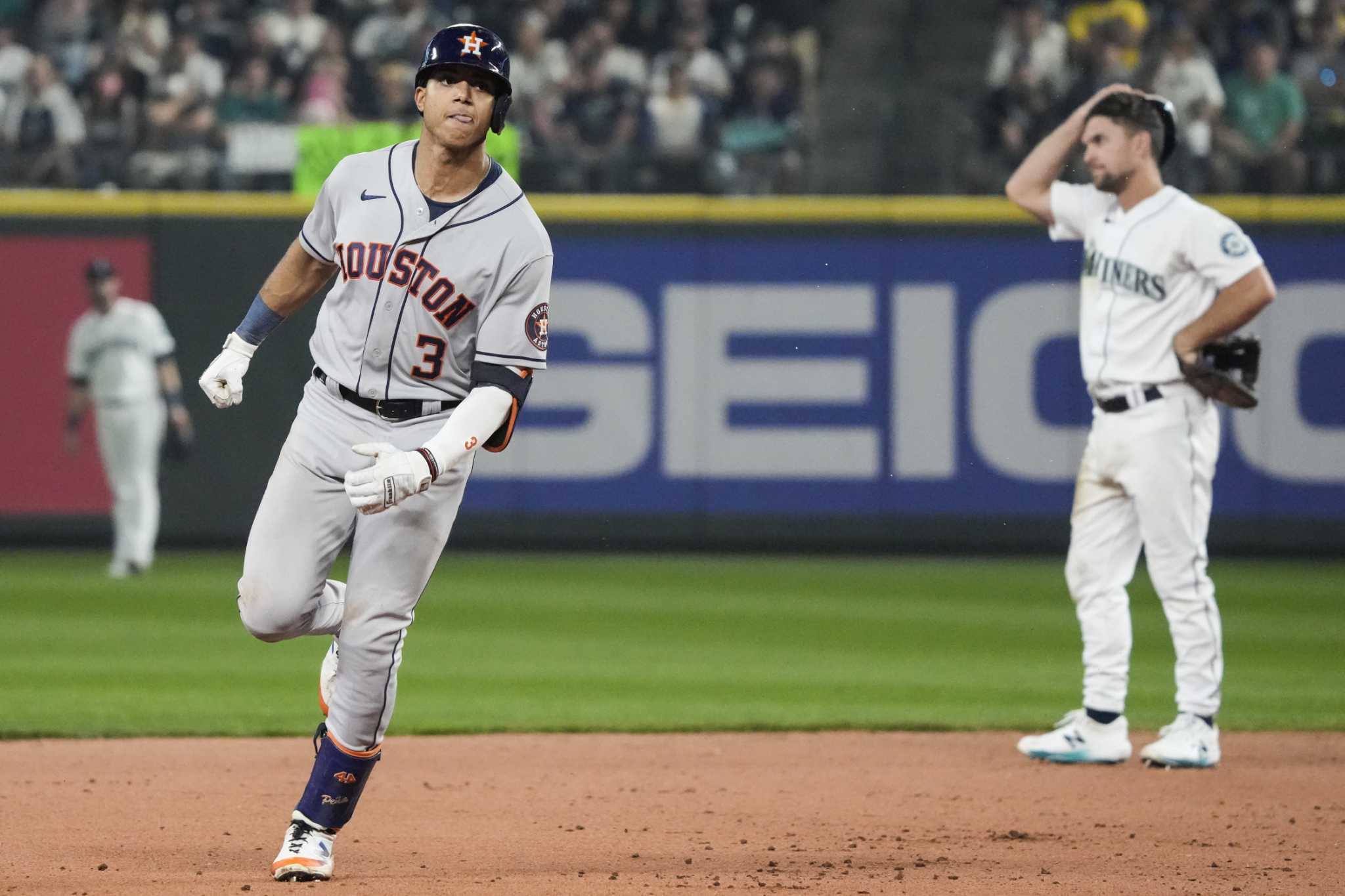 Houston Astros Shortstop Jeremy Peña Finishes Fifth in American League  Rookie of the Year Voting - Sports Illustrated Inside The Astros