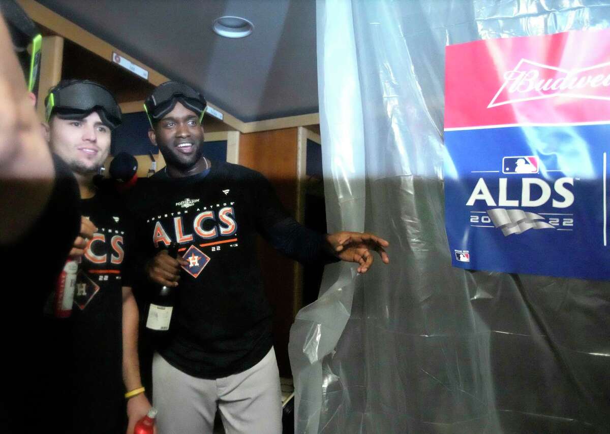 Astros Seattle clubhouse celebration as Houston wins ALCS trip