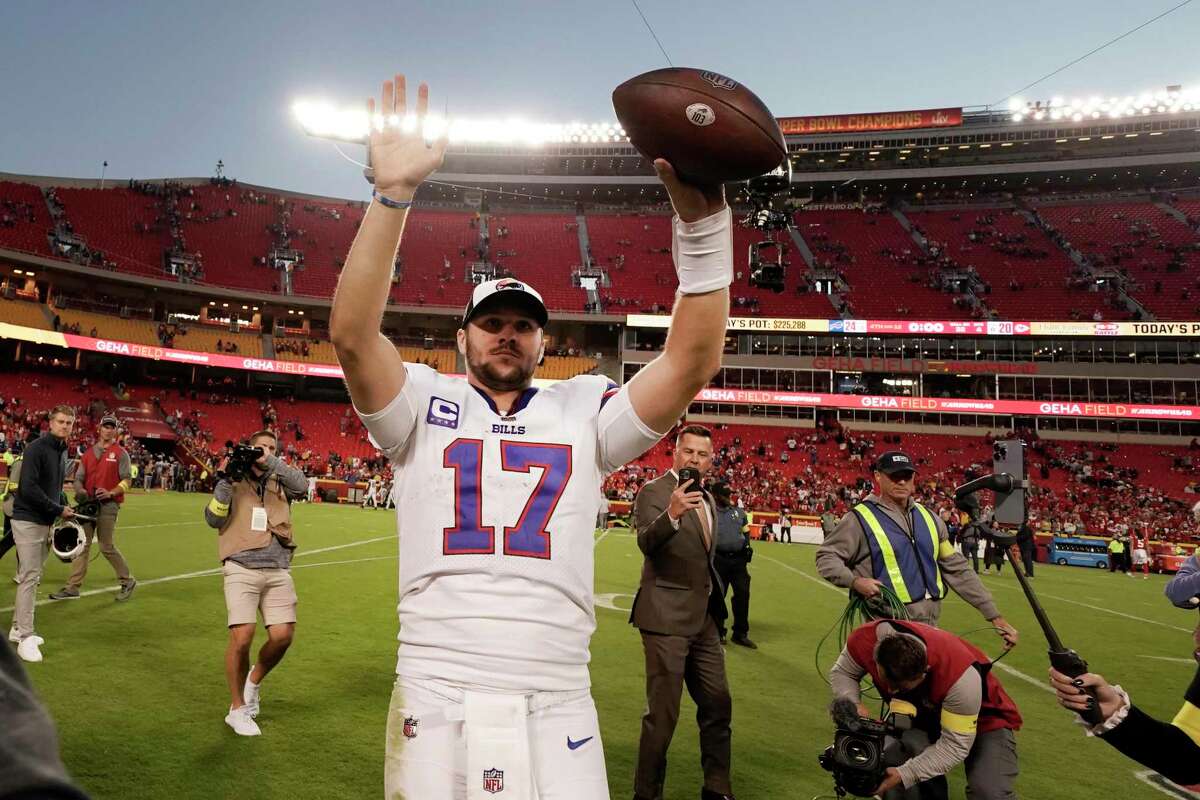 Bills rally to beat Chiefs 24-20 in playoff rematch