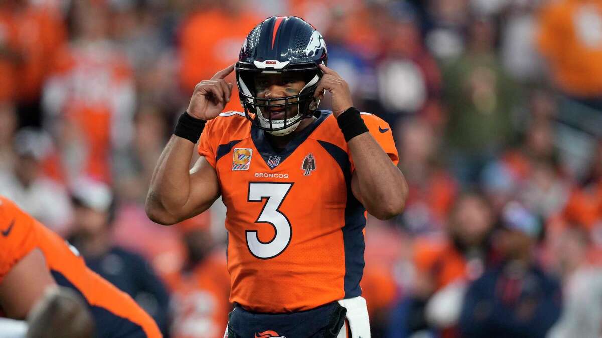 Quarterback Russell Wilson and the Broncos will face the Chargers at 5:15 p.m. Monday. (ESPN)