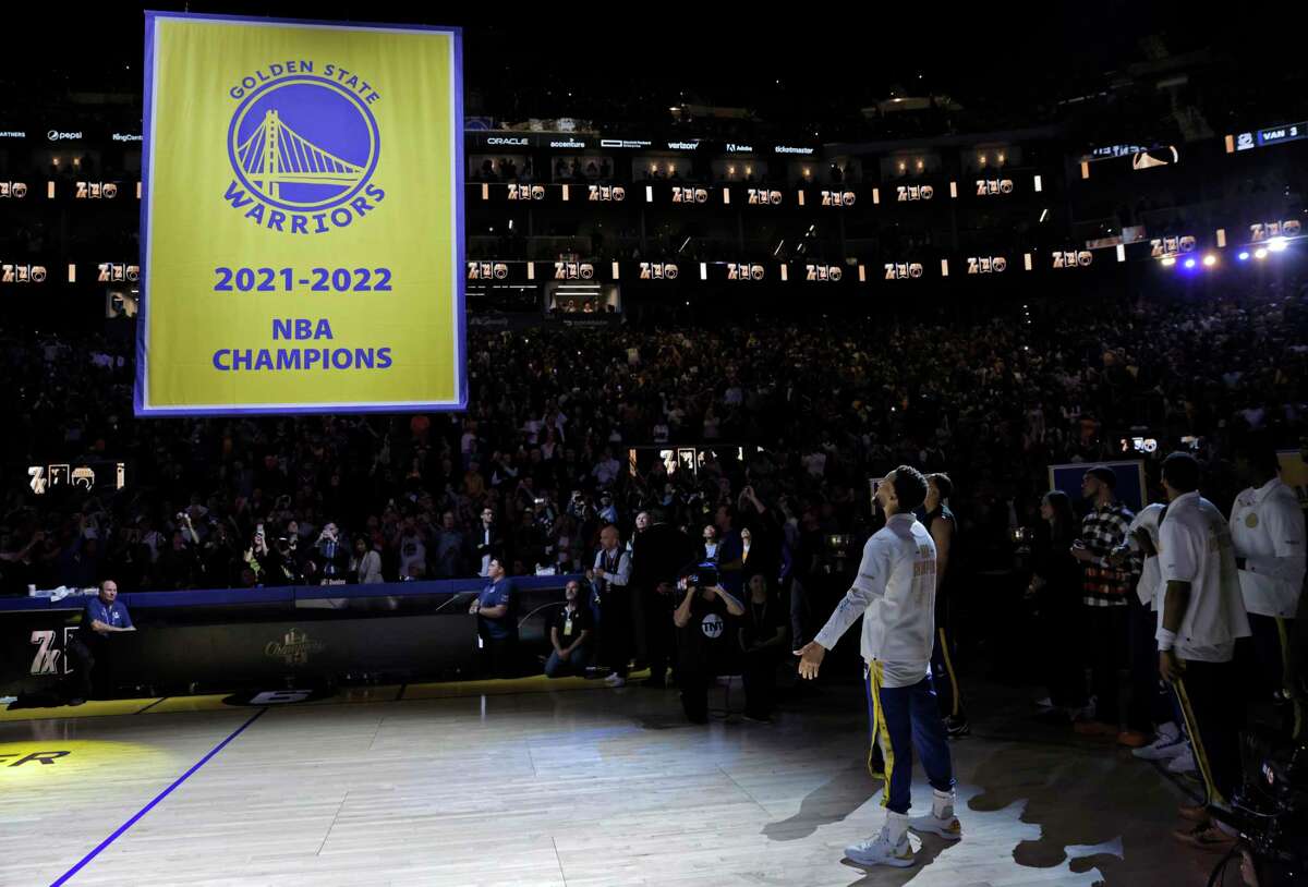 Los Angeles Lakers rings for 2019-20 championship unveiled at ceremony