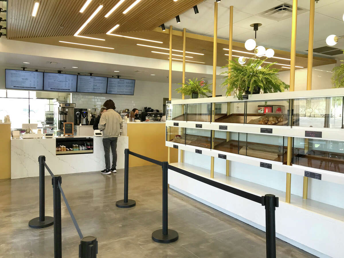 Pan & Coffee está ubicado en 19298 Stone Oak Parkway