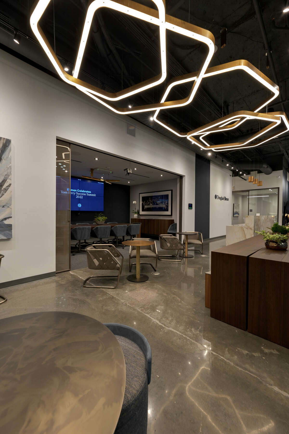 Douglas Elliman brokerage opens second office in River Oaks