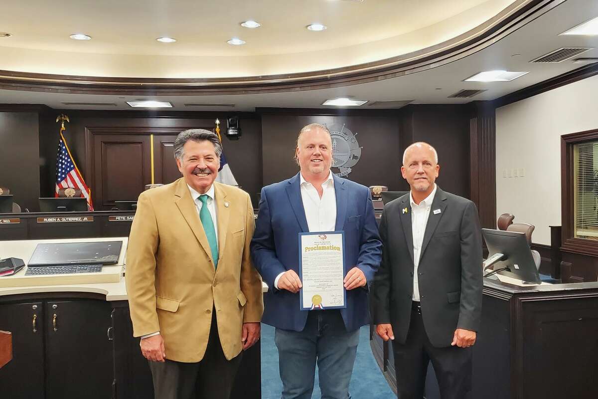 Laredo, LEDC recognize three who impact the community's economic