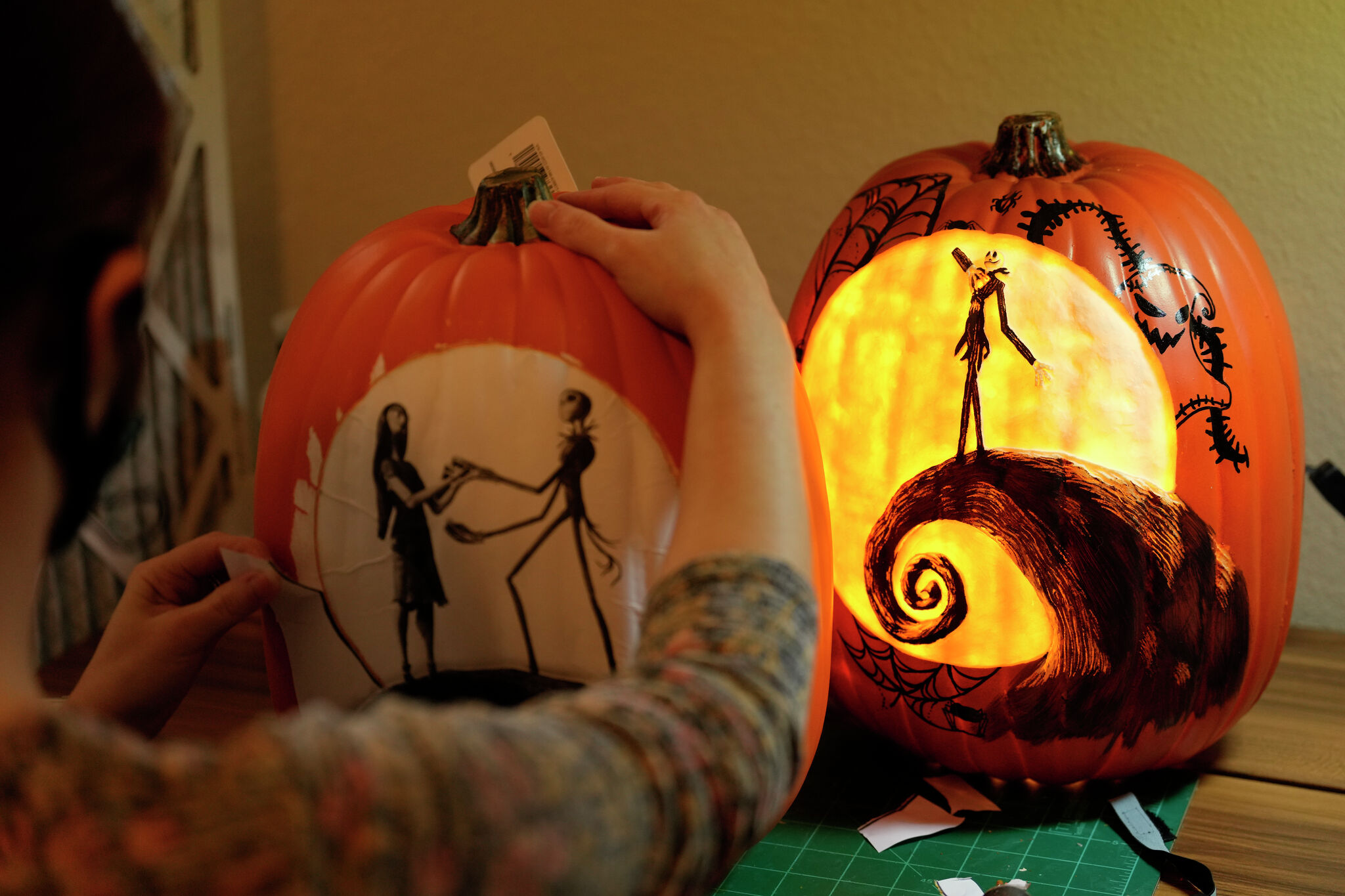 Pearland Woman s Elite Pumpkin Carvings Are Inspired By Pop Culture Pearland Woman s Elite Pumpkin Carvings Are Inspired By Pop Culture
