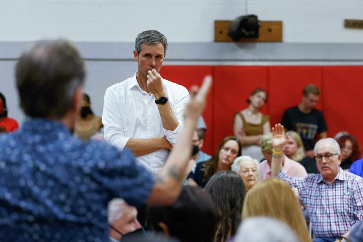 Story photo for Wreckage from Beto O'Rourke's failed presidential campaign could cost him the Texas governor's race