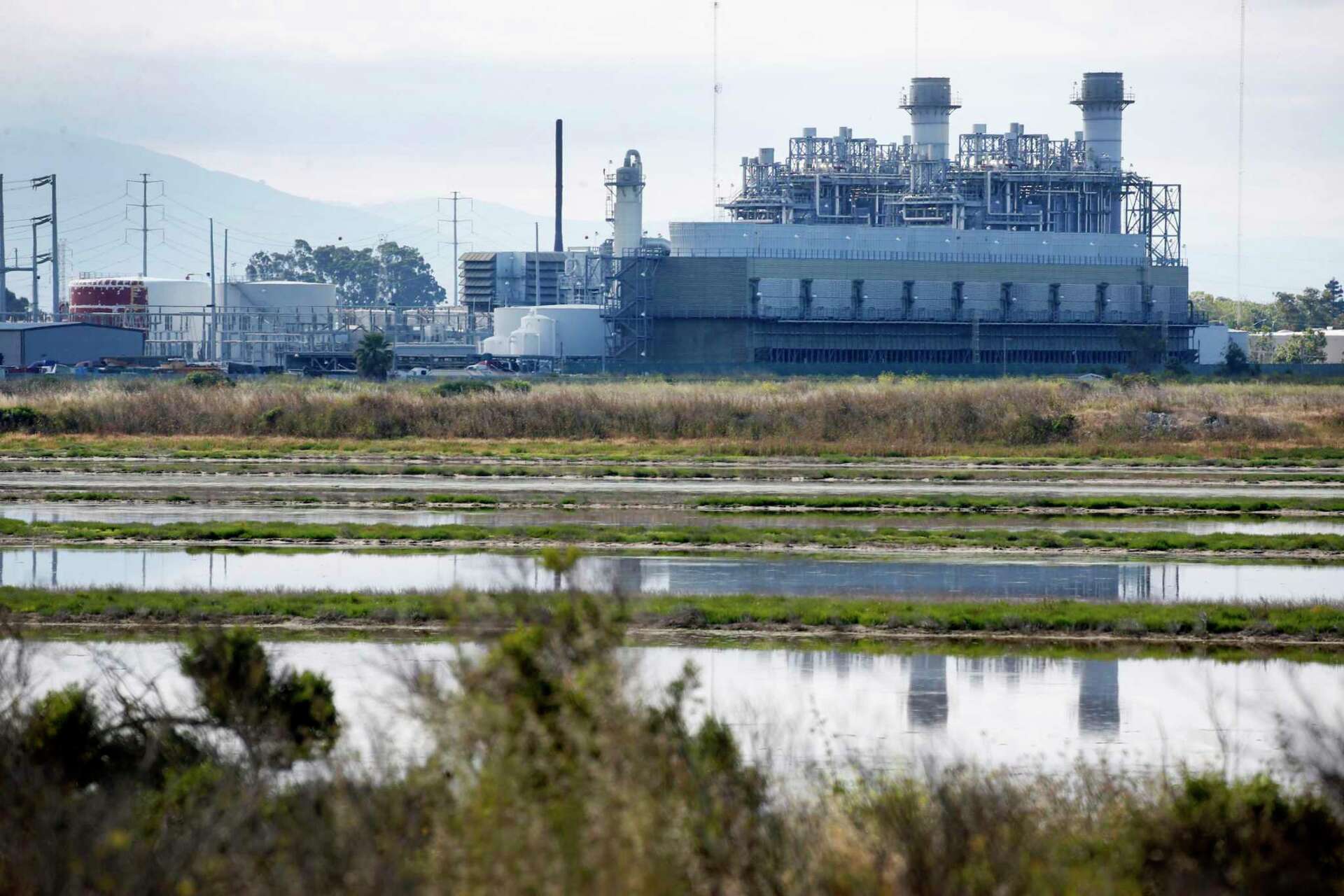 California increased 2021 greenhouse gas emissions, new data says