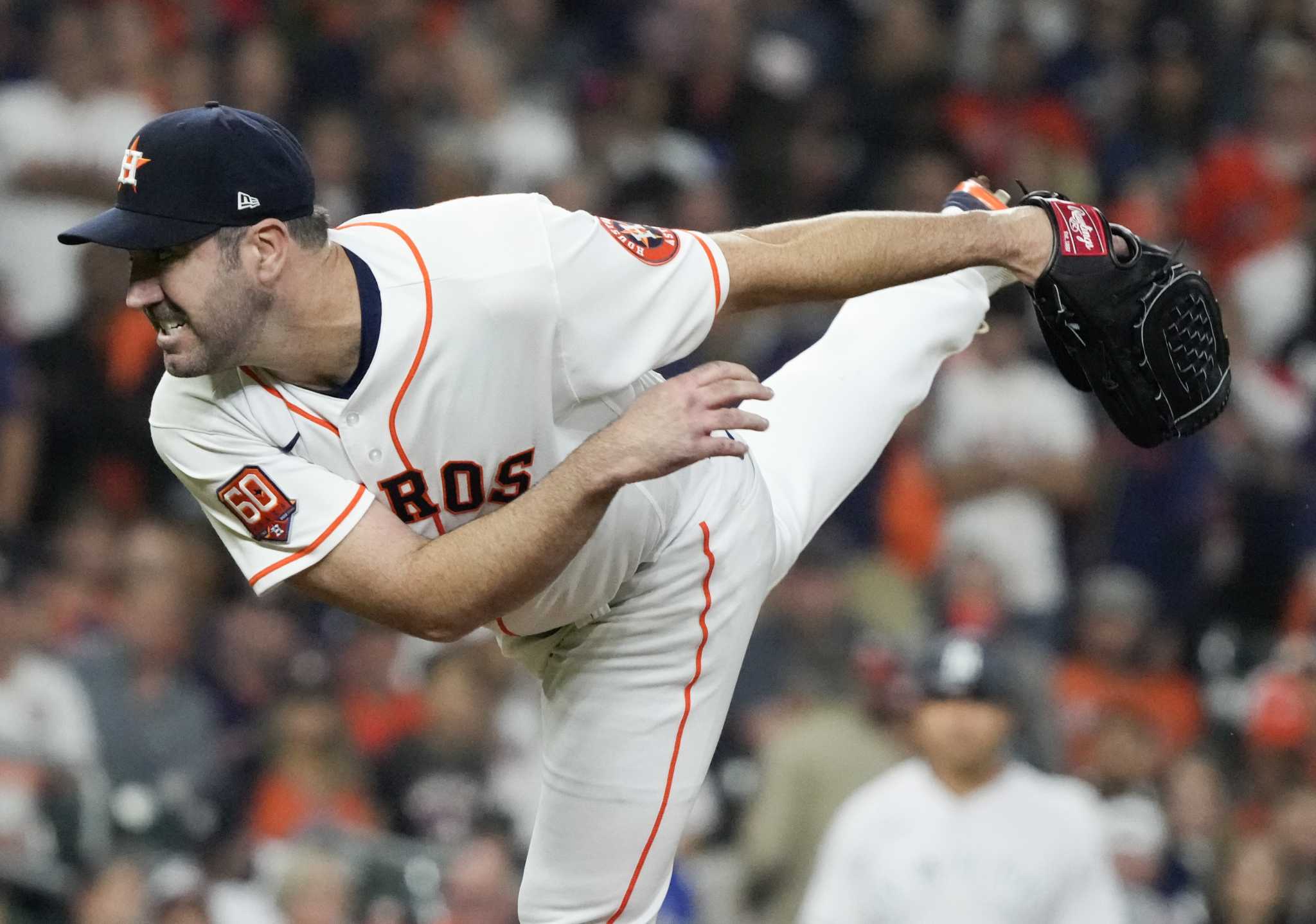 Astros Pounce on Yankees' Mistakes in Game 3, Move Closer to ALCS Sweep