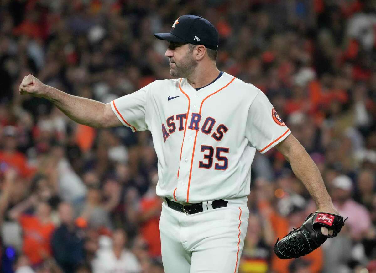 Justin Verlander pitches 7 innings to start second stint with Astros but  loses 3-1 to the Yankees