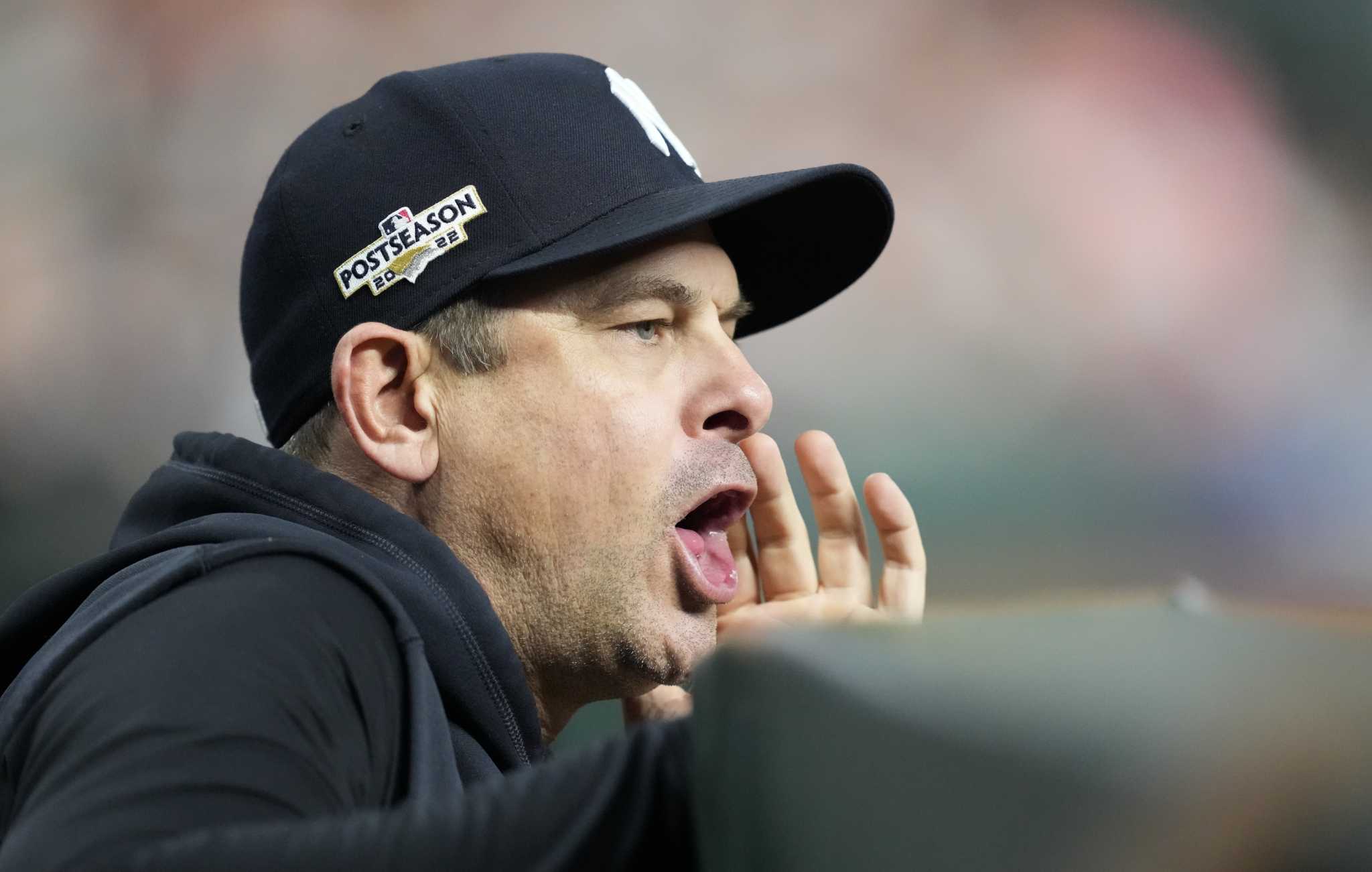 Yankees' Aaron Boone clarifies comments on Minute Maid Park roof