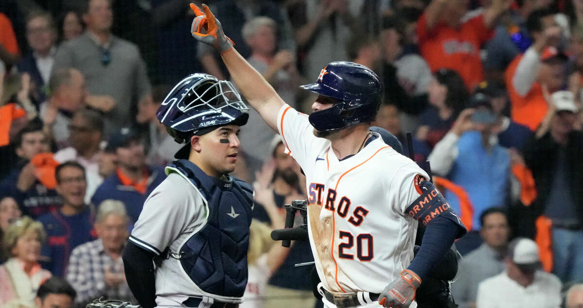 How a Revamped 'Ready' Position Helped Carlos Correa Step Up His