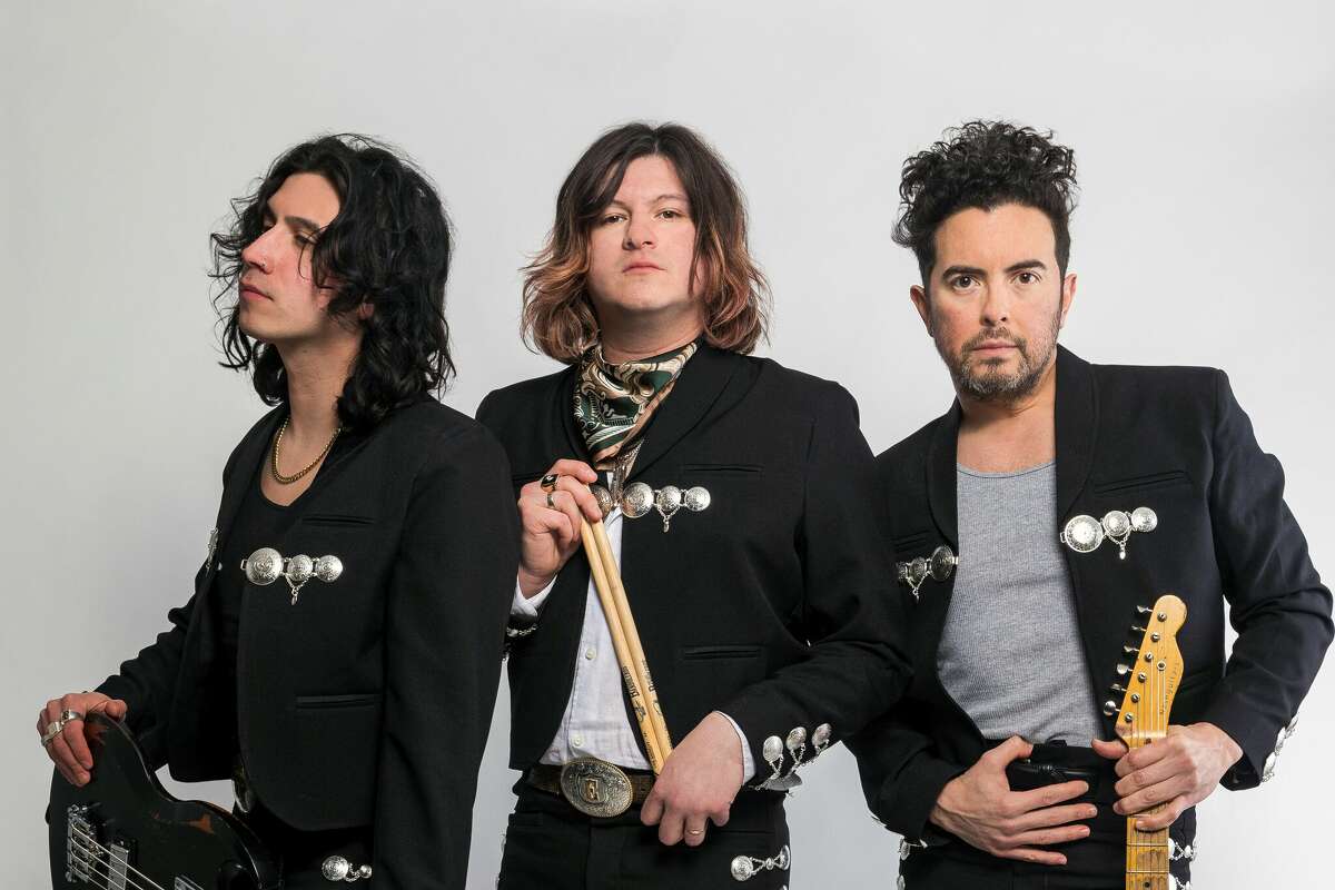 Story photo for Last Bandoleros celebrate their roots on 'Tex Flex Folklórico.'
