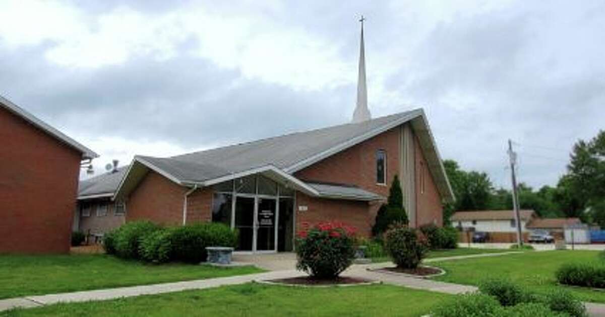 Meadowbrook First Southern Baptist Church at 105 Fairway Drive in Moro is planning a "Raze the Roof" fundraiser at 6 p.m. Sunday, Oct. 23, for the church's roof replacement.