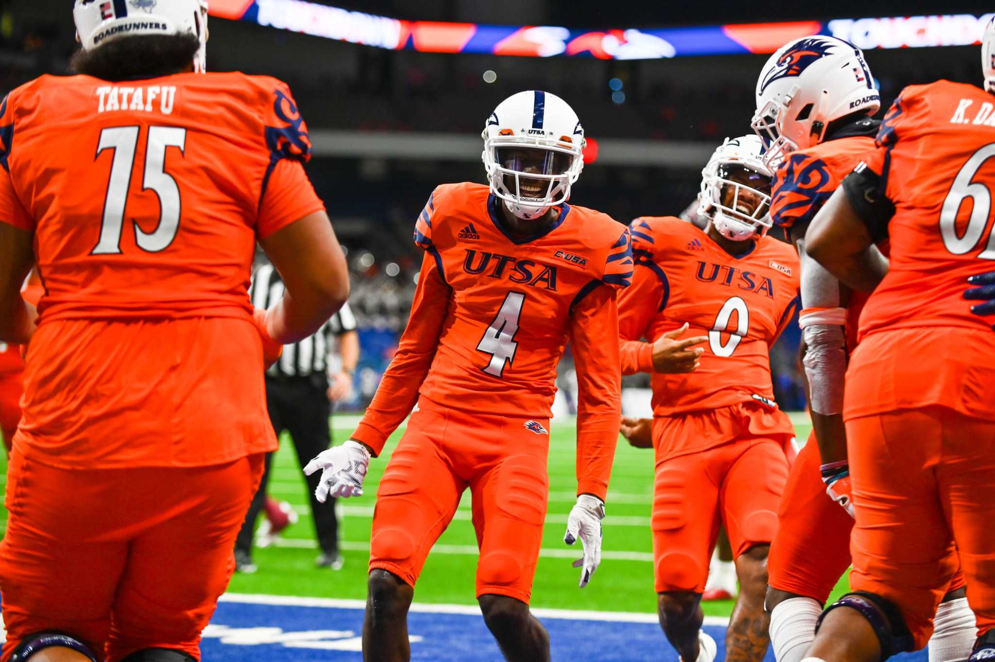 Former UAB, Stallions receiver scores winning touchdown in Hall of Fame  Game 