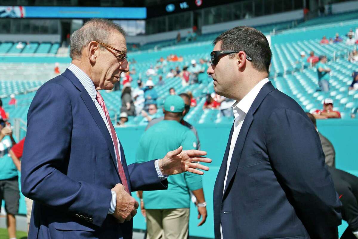 49ers' Jed York targets Dolphins' Stephen Ross, upsetting some NFL