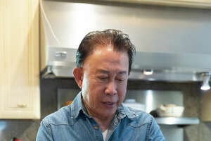 Legendary chef finds Chinese food aids longevity in his career, life