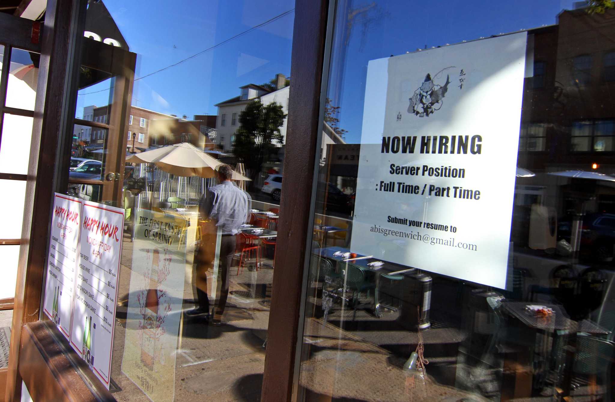 Milford offer tips to job seekers on resumes, skills