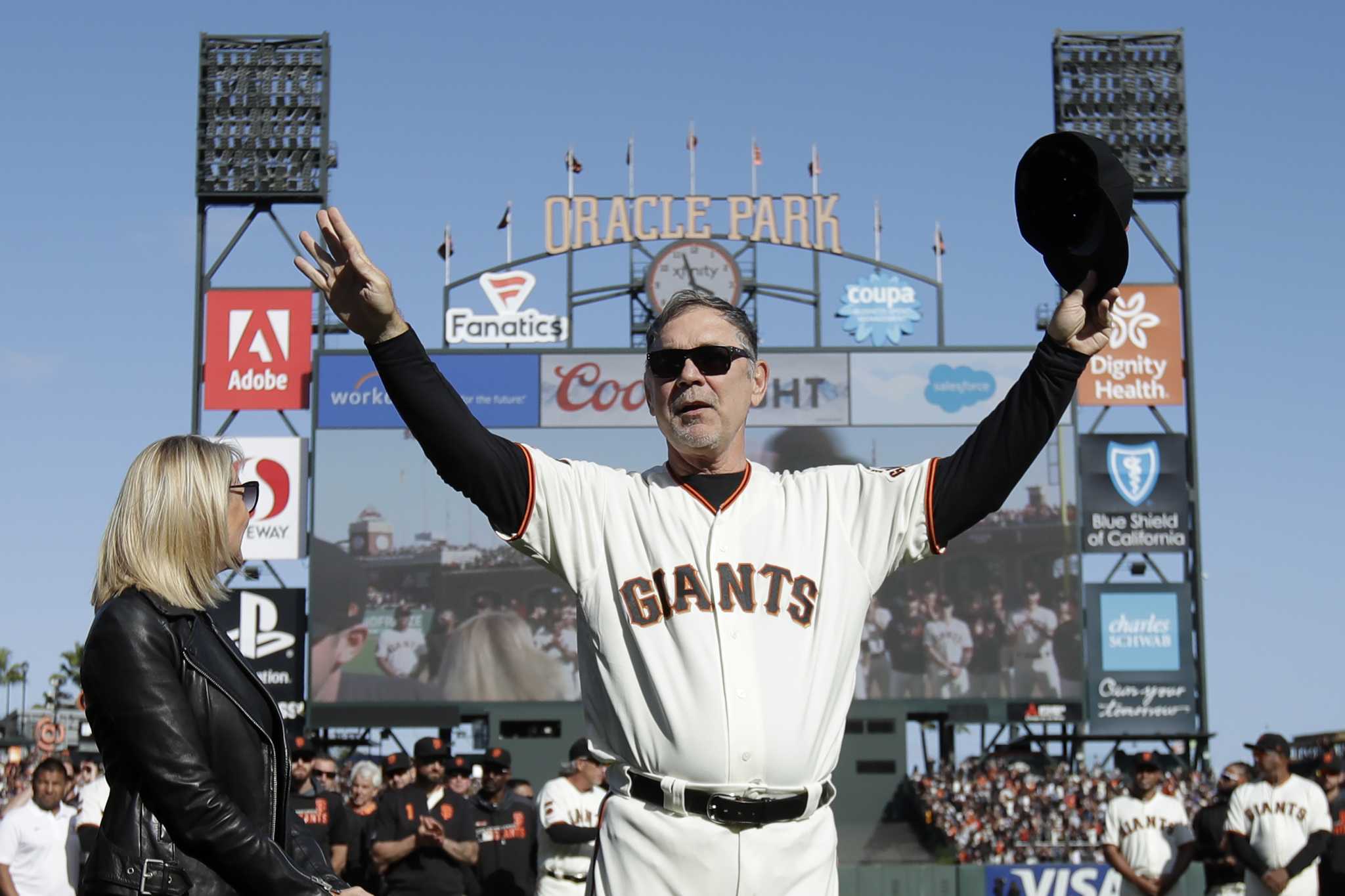 San Francisco Giants manager Bruce Bochy says he's retiring from