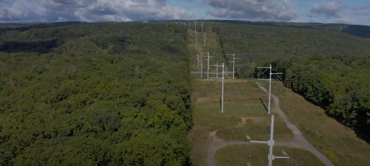 Replacement 93mile electric transmission line from Utica to Albany making progress