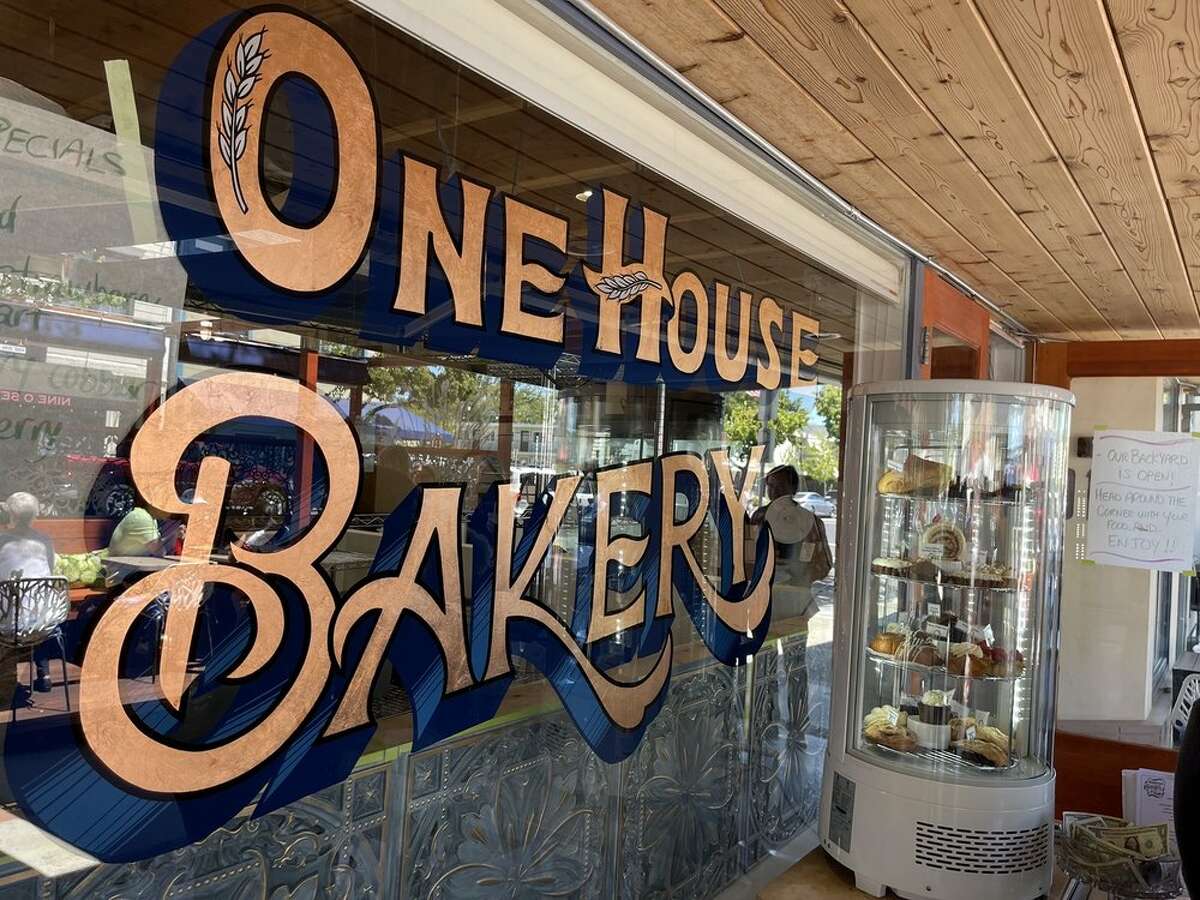 Bay Area bakery goes viral, catches celeb's eye for elaborate bread
