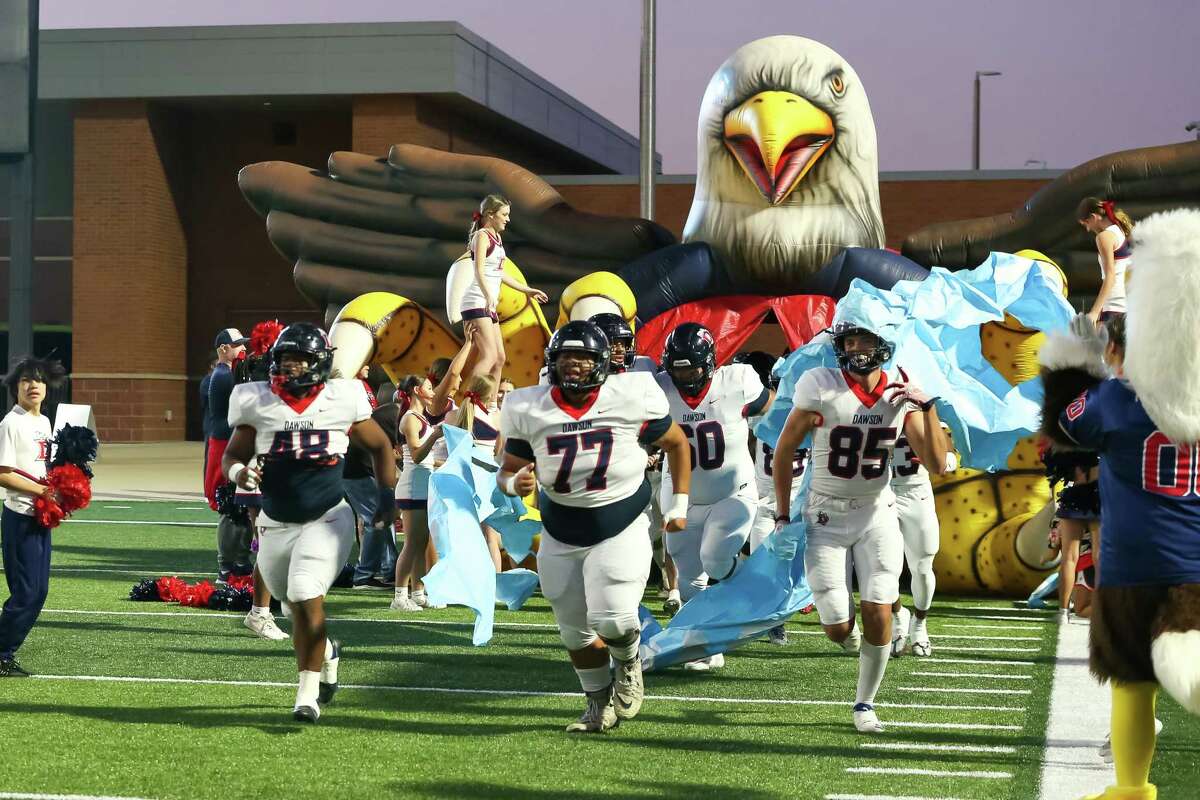 Shadow Creek Sharks hold off Pearland Dawson Eagles