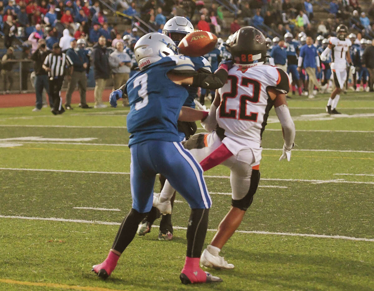 West Haven Shelton CIAC high school football