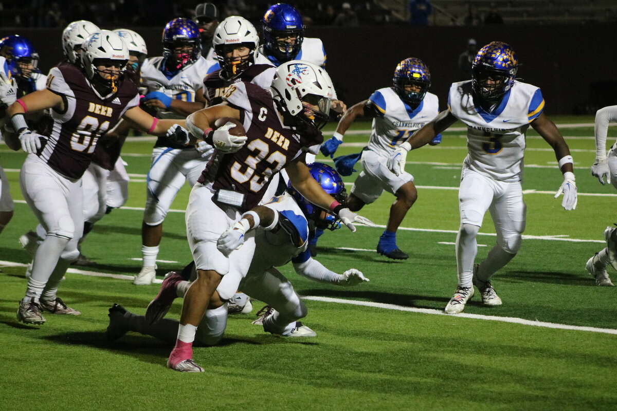 Deer Park's Erasmo Canales finds a few more yards against a tough Channelview defense Friday night. Canales rushed for over 100 yards and a score, but it wasn't enough.