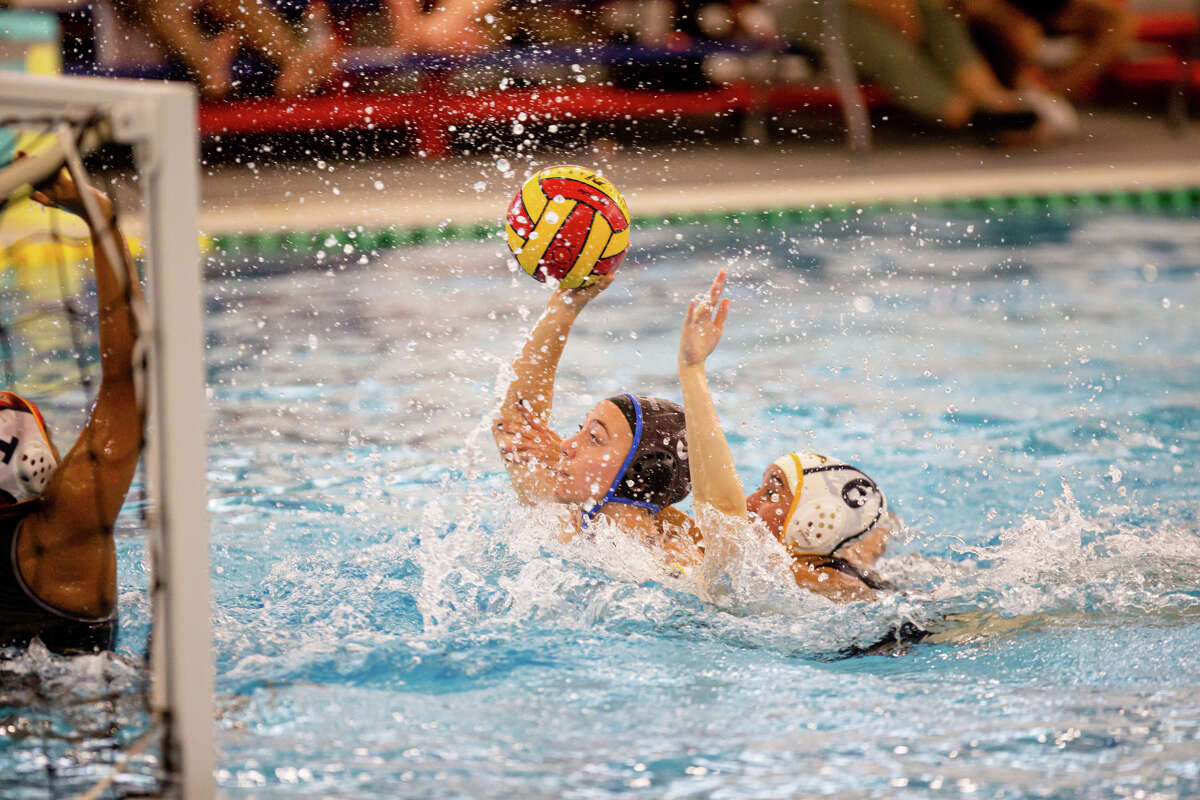 Brazoswood captures Region II-6A water polo championships