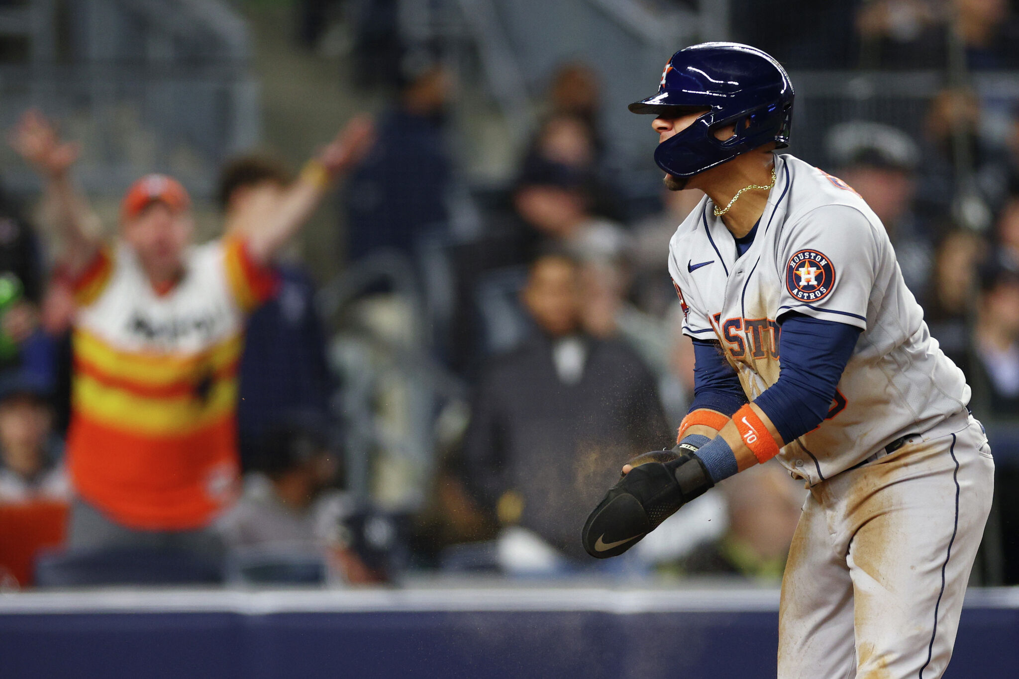 Astros sweep Yankees in ALCS, advance to World Series (PHOTOS