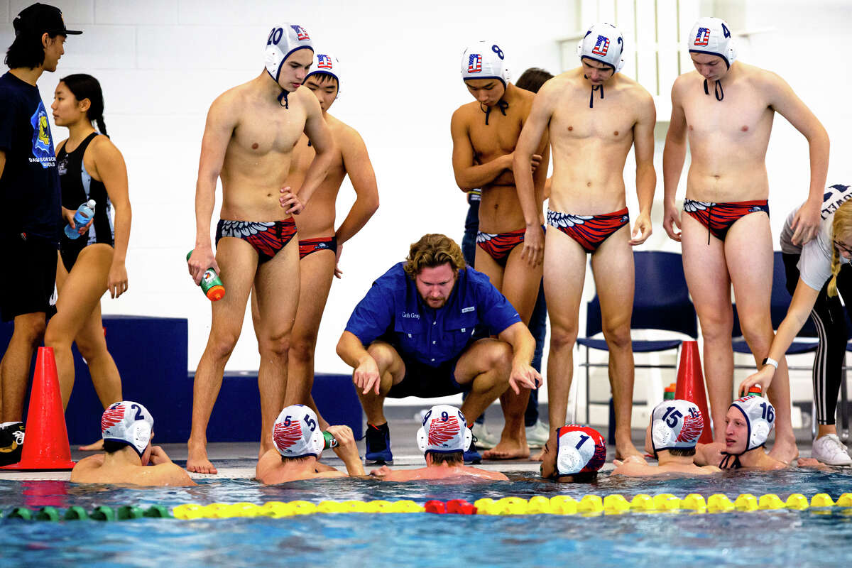 brazoswood-captures-region-ii-6a-water-polo-championships