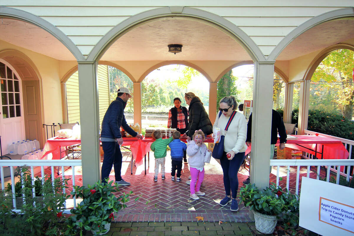 In Photos Mather Homestead's Fall Harvest Festival