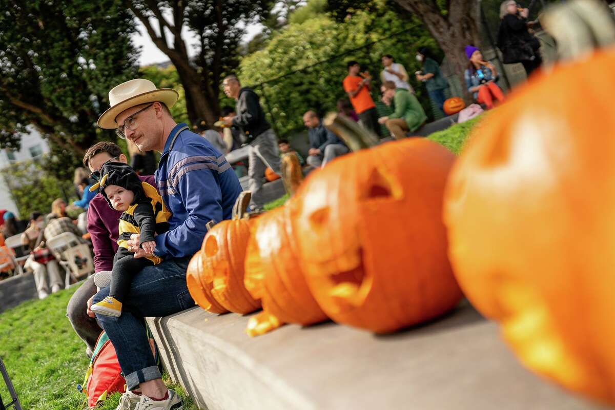 SF Giants Pumpkin Carving Contest