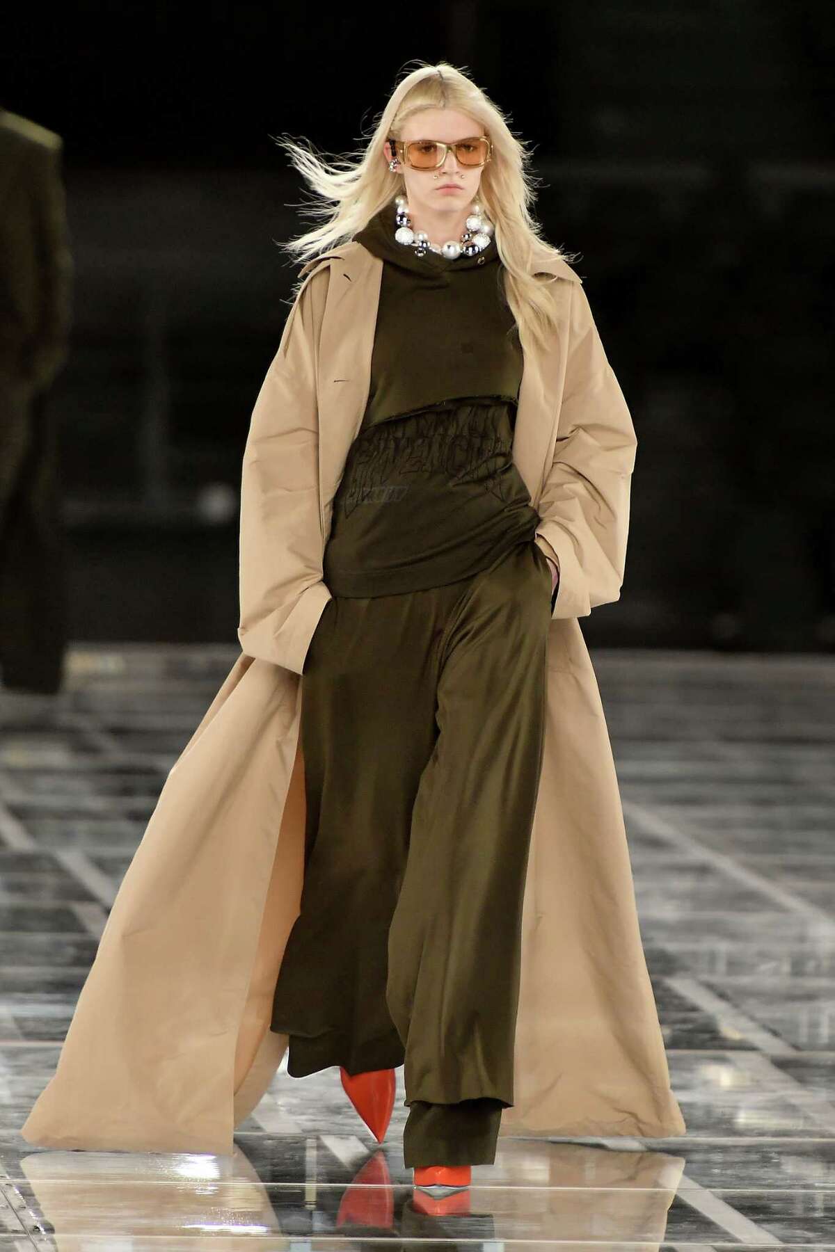 Duster in the Wind Givenchy 