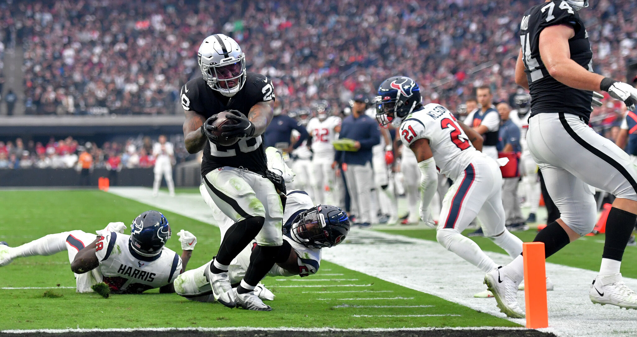 Las Vegas Raiders wide receiver Mack Hollins (10) looks down field during  an NFL football game against the Seattle Seahawks, Sunday, Nov. 27, 2022,  in Seattle, WA. The Raiders defeated the Seahawks