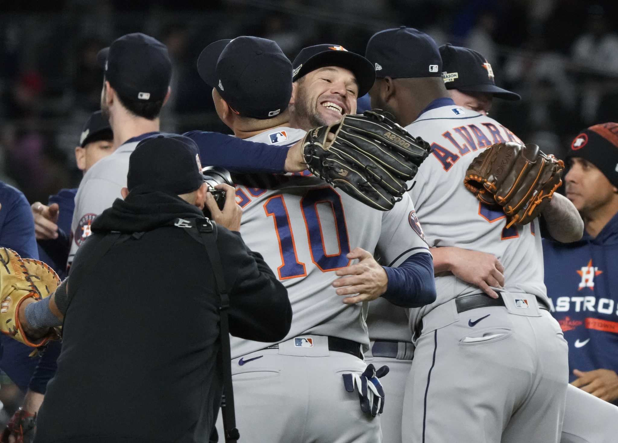 HISTORY EARNED! Astros defeat Dodgers in Game 7, win team's first