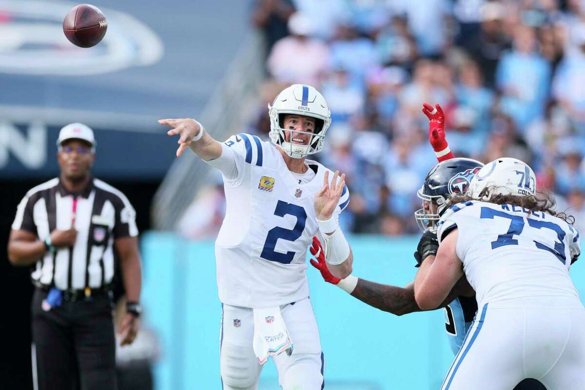 NASHVILLE, TENNESSEE - OCTOBER 23: Matt Ryan #2 of the Indianapolis Colts passes the ball against the Tennessee Titans during the second half at Nissan Stadium on October 23, 2022 in Nashville, Tennessee. (Photo by Andy Lyons/Getty Images)