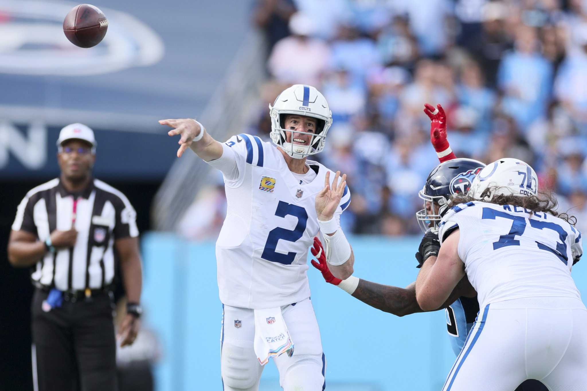 INDIANAPOLIS, IN - OCTOBER 30: Indianapolis Colts quarterback Sam