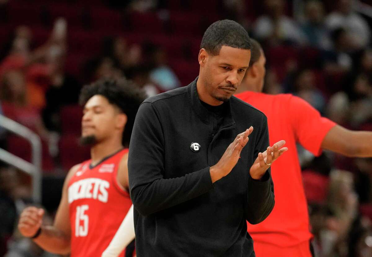 Houston Rockets: Coach Stephen Silas returns