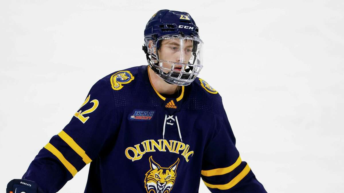 Both Quinnipiac teams in Top 10 hockey polls with Yale, UConn.