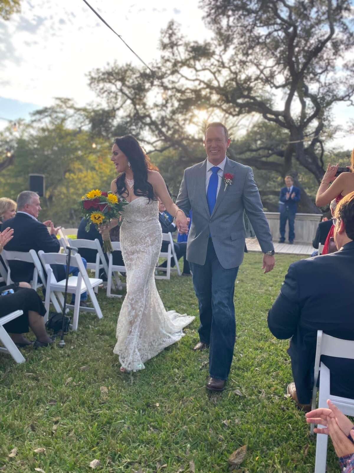 News 4 Chief Meteorologist Chris Suchan marries wife Amber in intimate Hill Country wedding.
