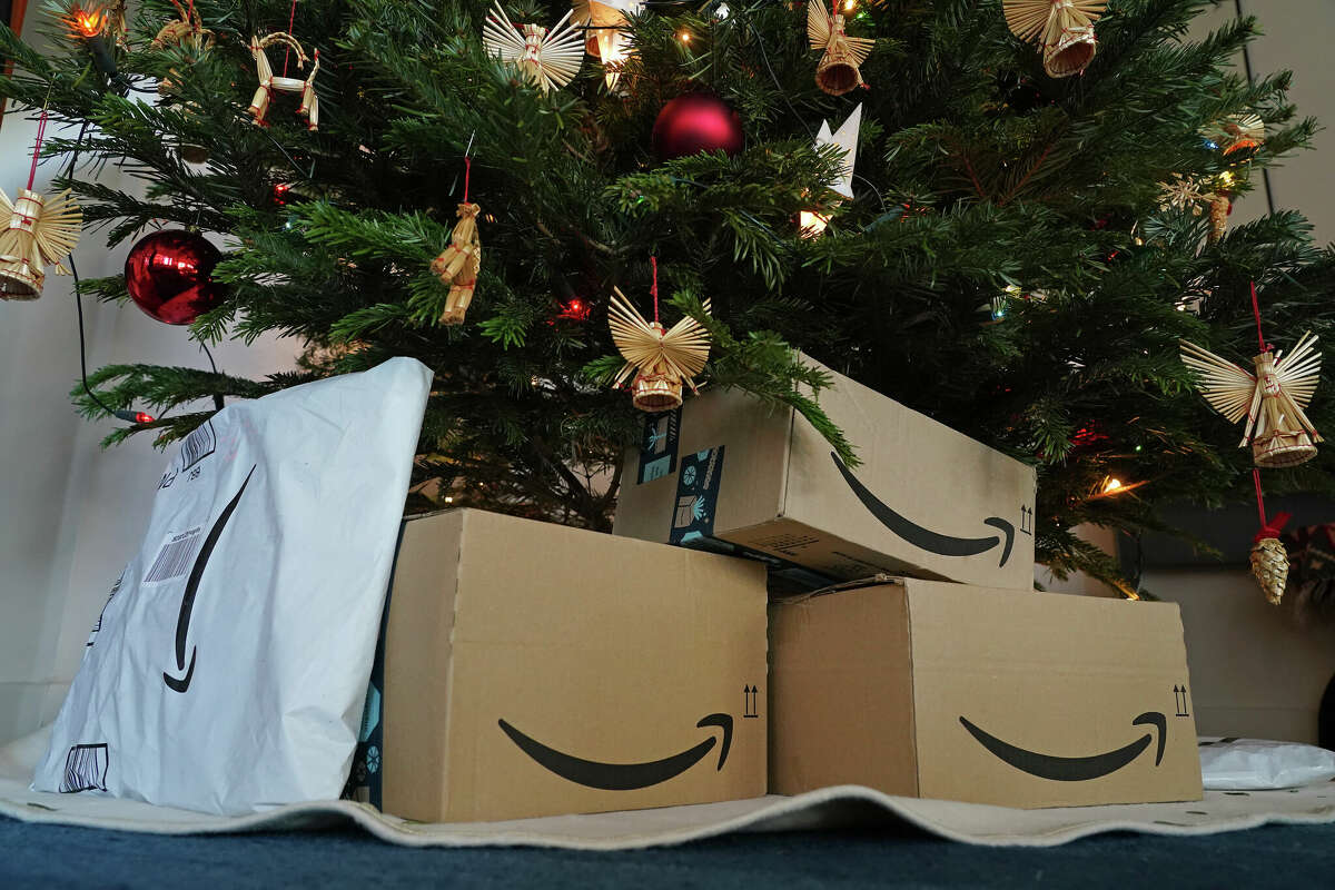 Amazon holiday return policy 2022 Date extended by retailer