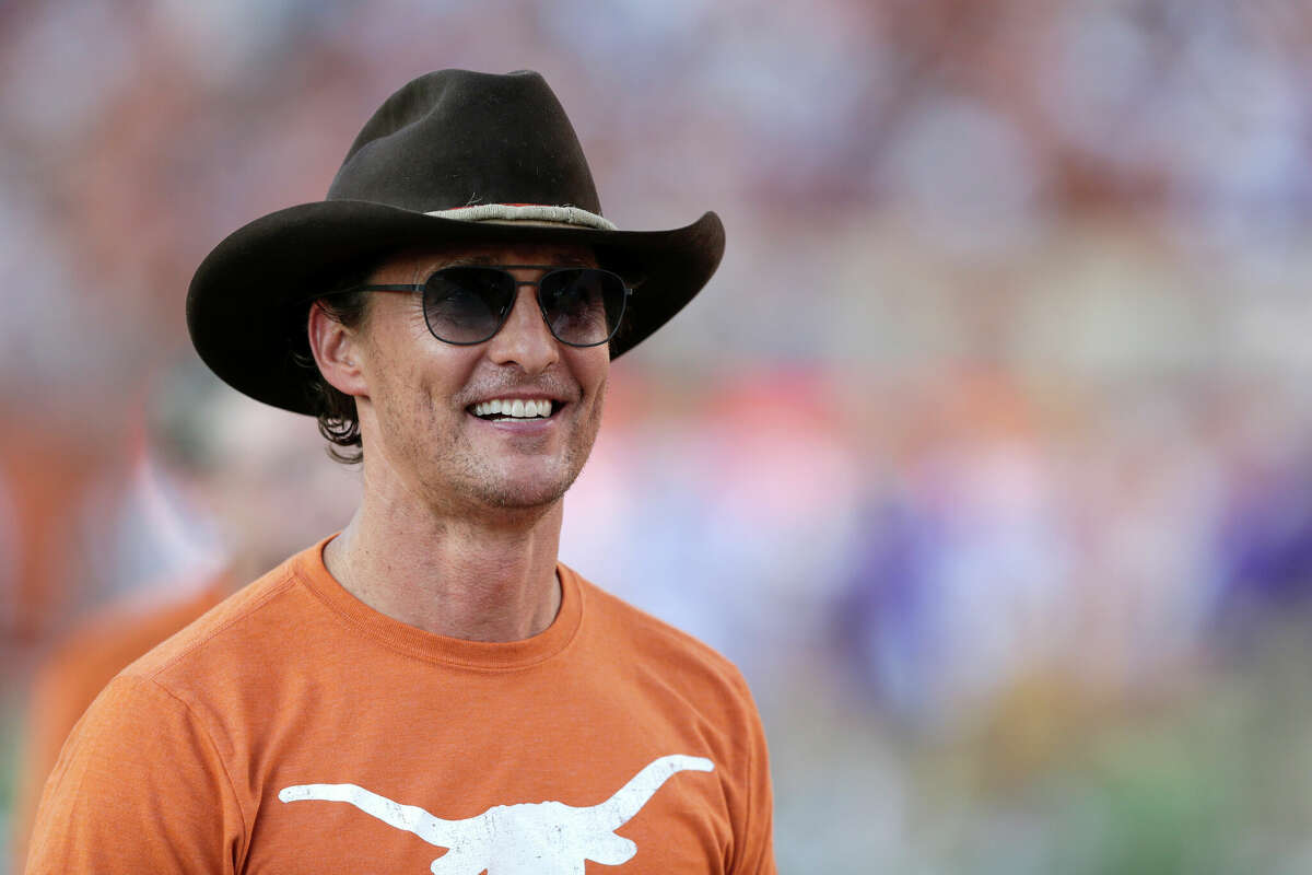 Matthew McConaughey watches player warmups before the game between the Texas Longhorns and the LSU Tigers. 