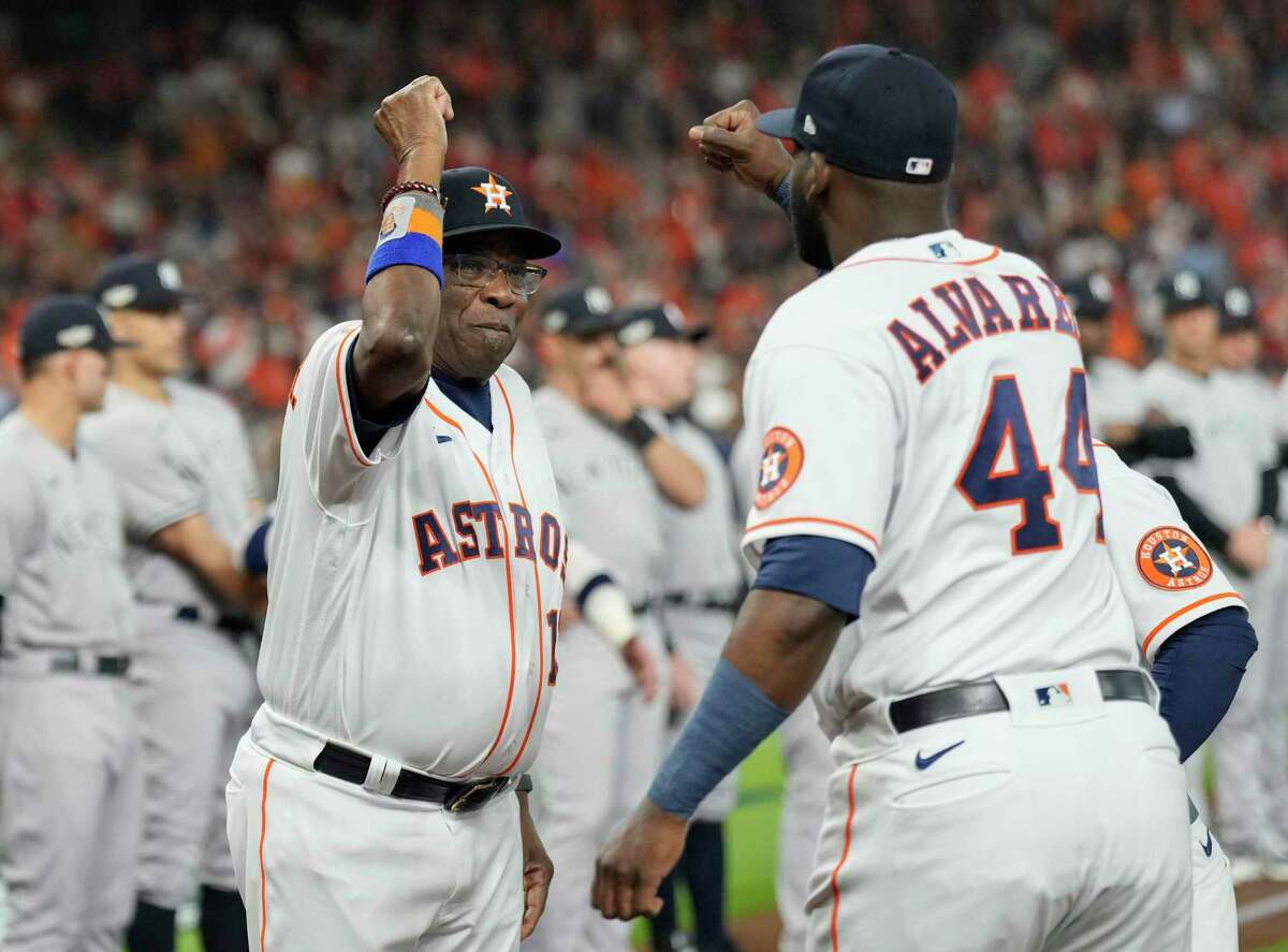 Astros T-Shirt Level Up Altuve Alvarez Verlander Signatures