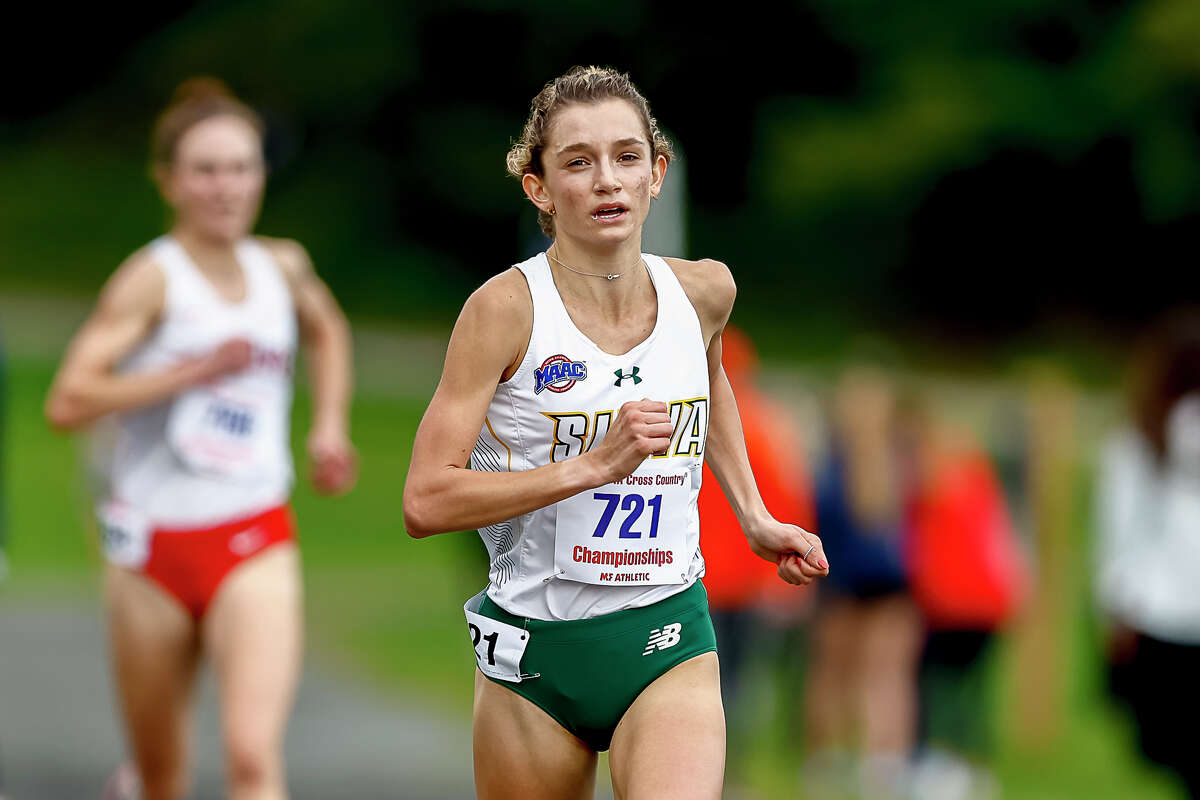 Lomascolo wins MAAC women's cross country crown