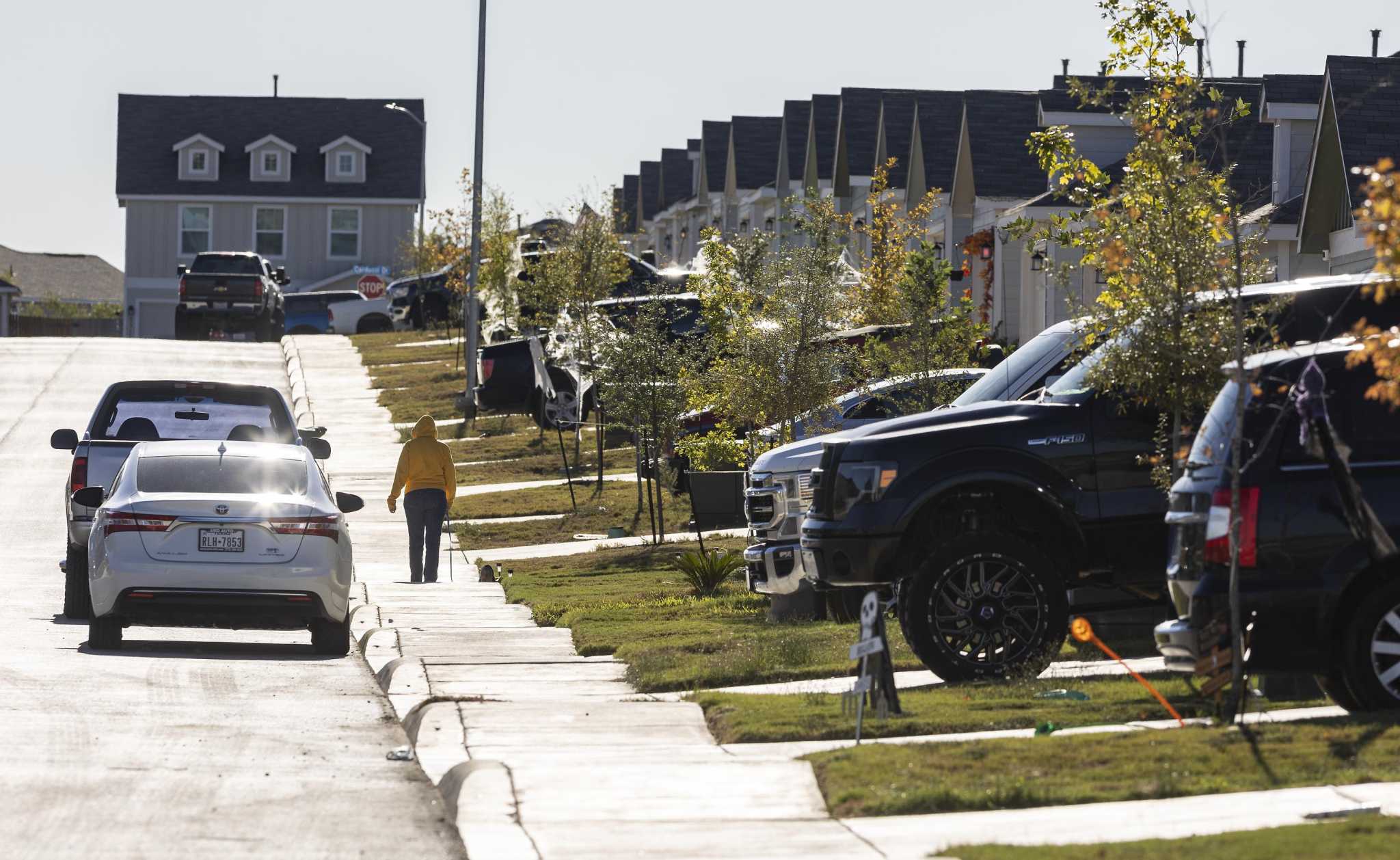 San Antonio home sales, prices are falling through usually busy season