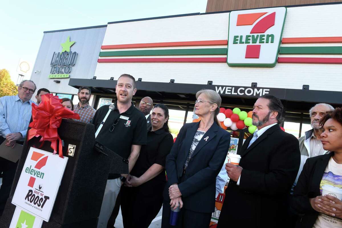 7-Eleven Opens Fried Chicken and Biscuits Restaurant 'Raise the Roost