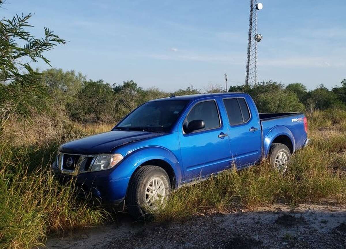 U.S. Border Patrol agents said this vehicle was loaded with nine migrants. Authorities foiled the smuggling attempt on Oct. 24 near Freer.
