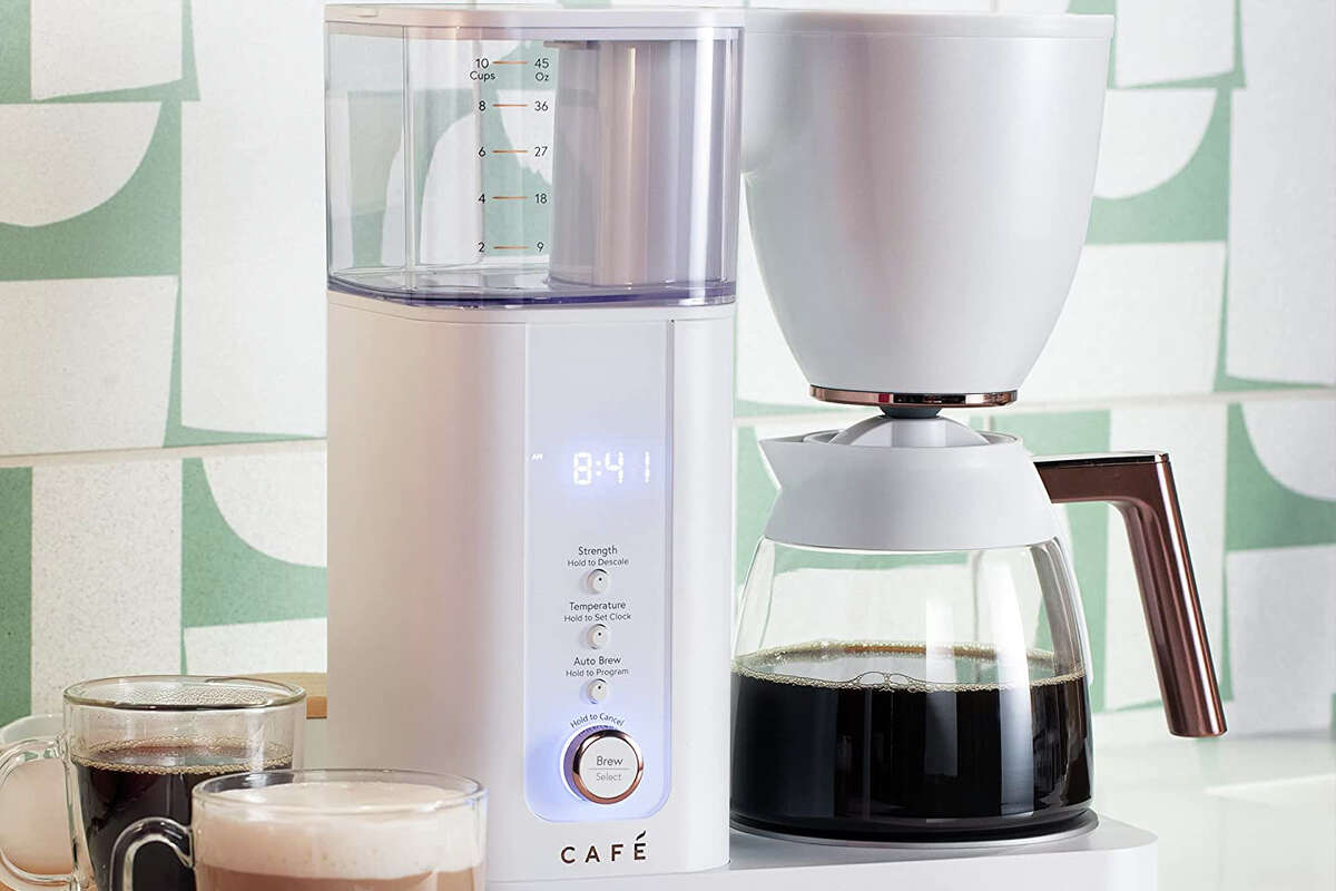 Get a fancy Wi-Fi enabled drip coffee maker for 40% off on